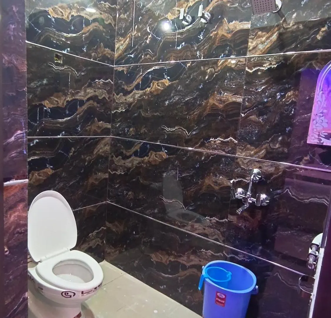 Δωμάτια σε οικογενειακή κατοικία Kashi Vishwanath Home Stay Βαρανάσι Ινδία